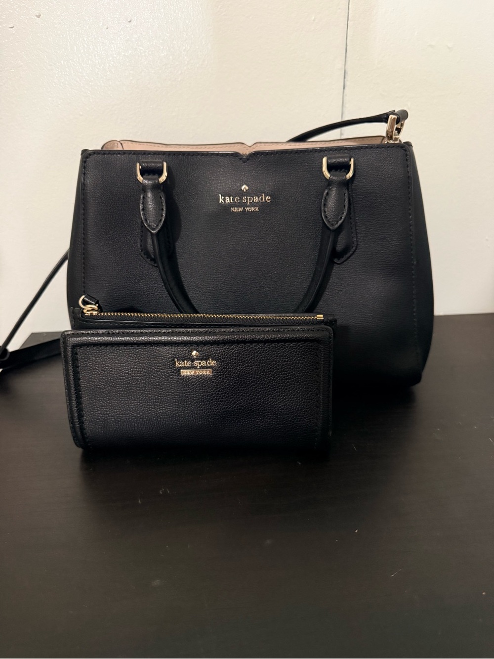 kate spade Black Leather Satchel with Matching Wallet - Picture 1 of 2